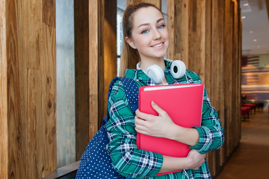 4 Peluang Mendapatkan Tambahan Penghasilan Bagi Mahasiswa