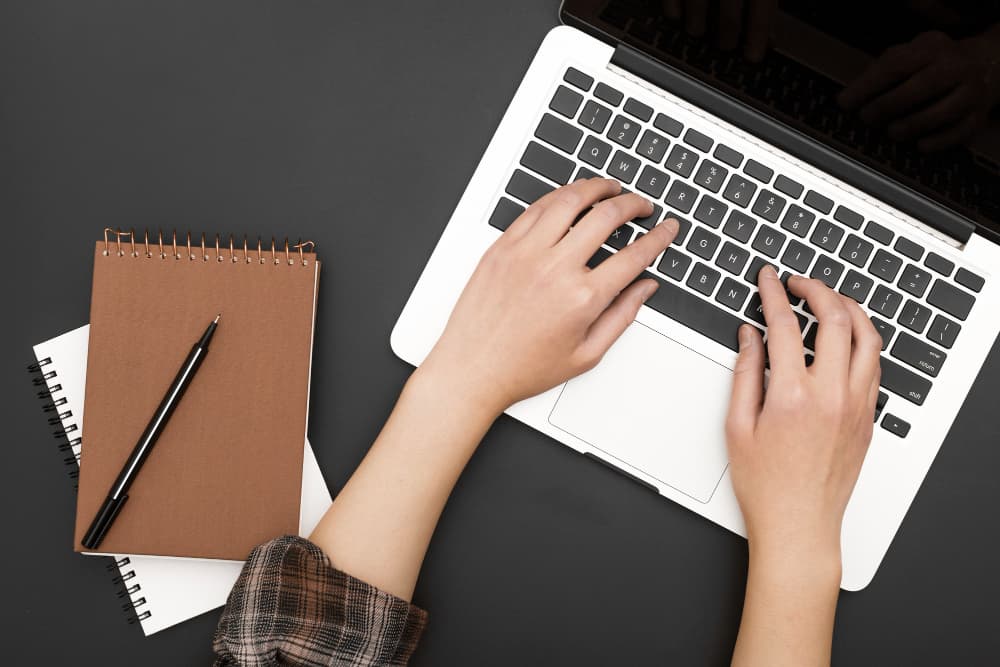 conten writer 4 Rekomendasi Pekerjaan untuk Lulusan SMA 8 Content Writer