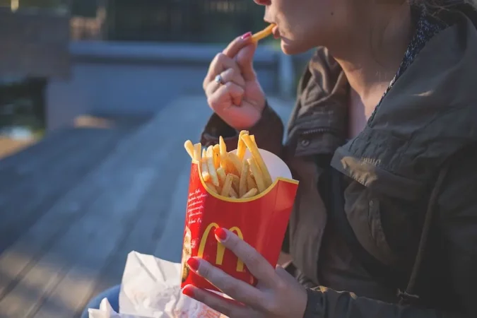 Beragam Penyebab Penurunan Harga Saham McDonald’s