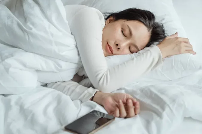 Tips Memilih Bantal yang Tepat untuk Tidur Nyenyak