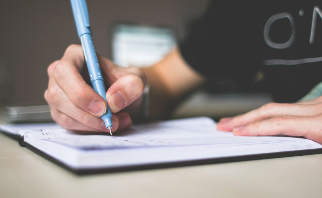 Kesalahan Umum Saat Menerjemahkan Dokumen ke Bahasa Inggris dan Cara Menghindarinya